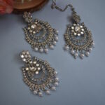 Silver Mirror And Pearl Studded Earring Set