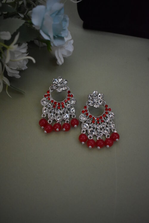 Stone Embellished Pearl Necklace Set