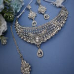 Shimmery White Stone Studded Necklace Set