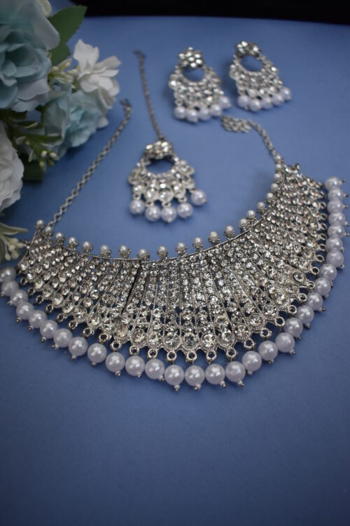 Stone Embellished Pearl Necklace Set