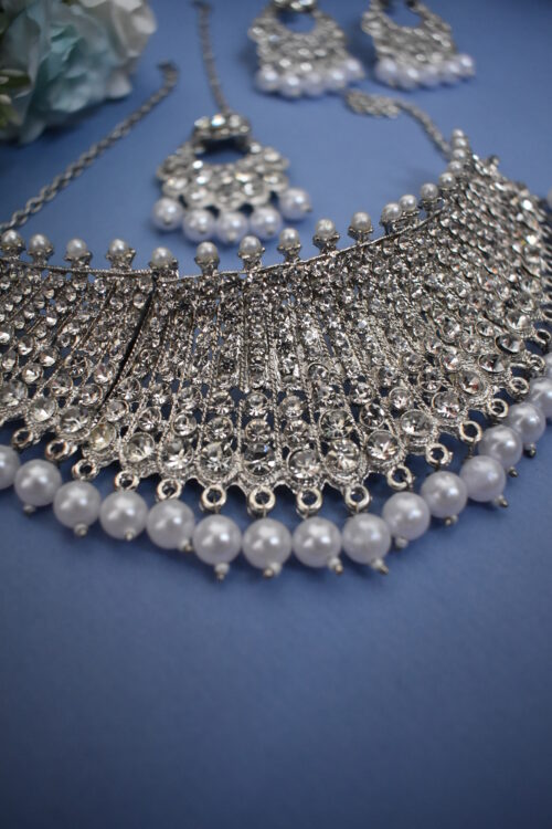 Stone Embellished Pearl Necklace Set