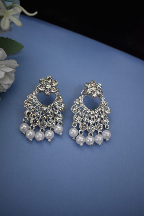 Stone Embellished Pearl Necklace Set
