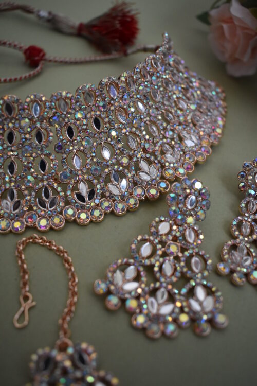 Rose Gold Kundan Studded Jewellery Set