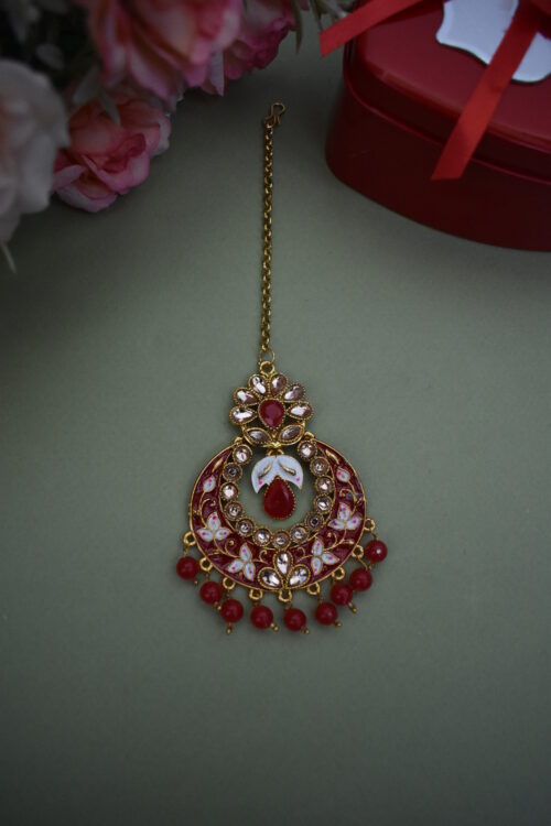Kundan Maang Tikka With Drop Earrings