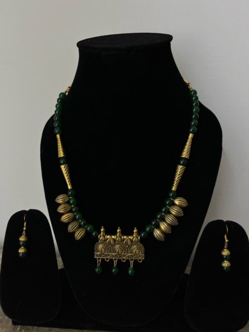 Vintage-Inspired Antique Leaf Shape Beads Jewellery Set