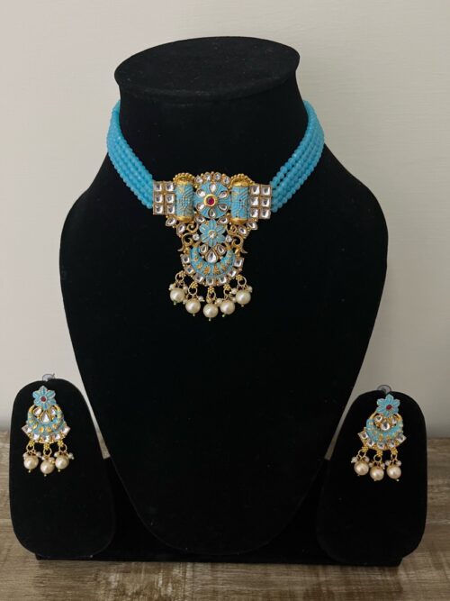 Choker Necklace With Earrings