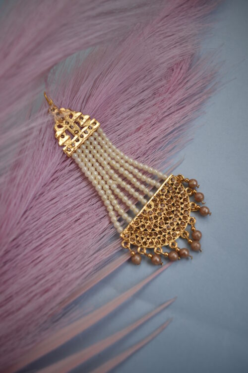 Shimmery Gold Toned Pearls and Beads Necklace Set With Paasa