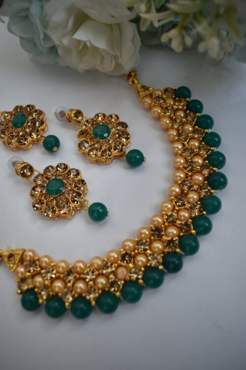 Gold Stones And Beads Necklace Set