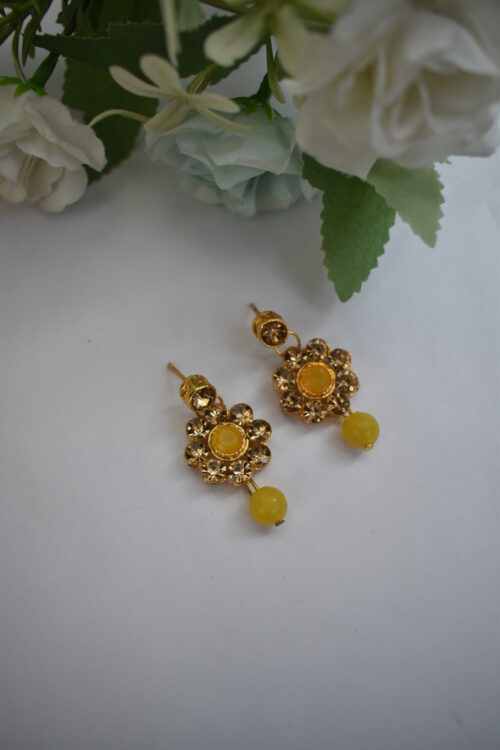 Gold Stones And Beads Necklace Set