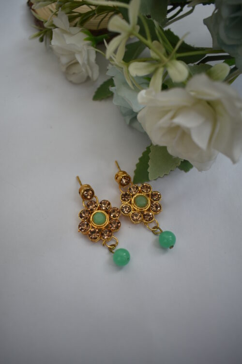 Gold Stones And Beads Necklace Set