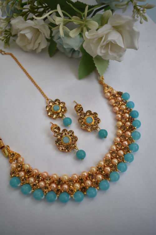 Gold Stones And Beads Necklace Set