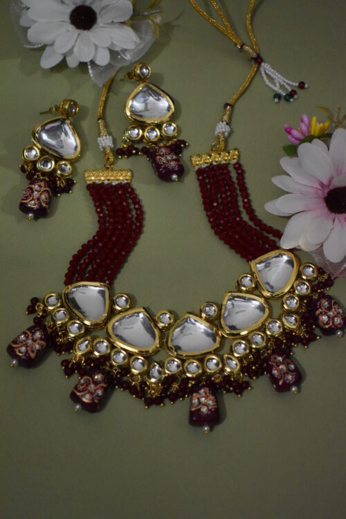 Gold Toned Big Kundan Studded Choker Necklace Set