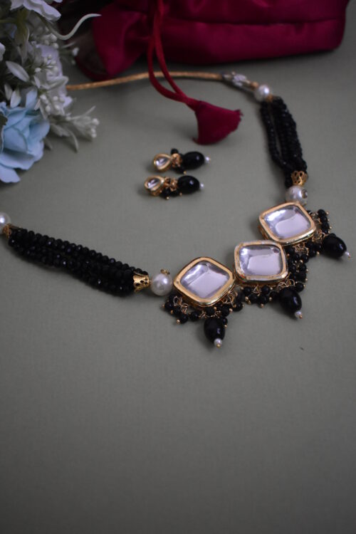 Traditional Big Kundan And Beads Choker Set