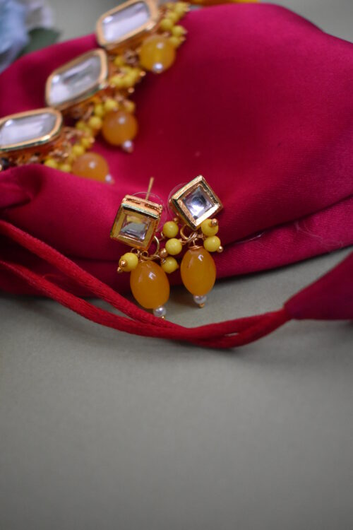 Traditional Big Kundan And Beads Choker Set