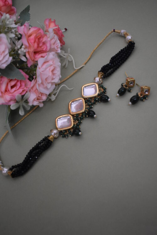 Traditional Big Kundan And Beads Choker Set