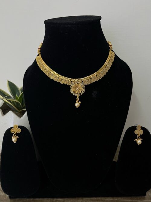 Golden Traditional Indian Necklace Set