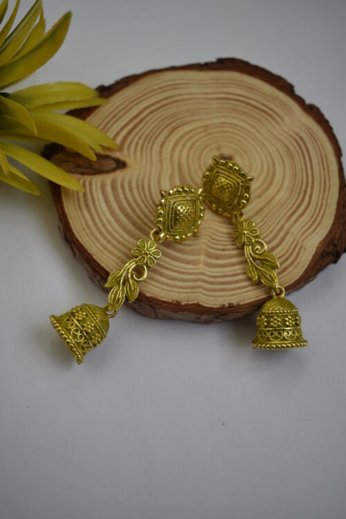 Gold Toned Jhumki Earrings