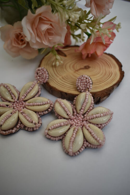 Handcrafted Seashell Flower Fashion Earrings