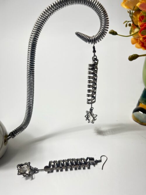 Silver Spiral Twist Drop Fashion Earrings